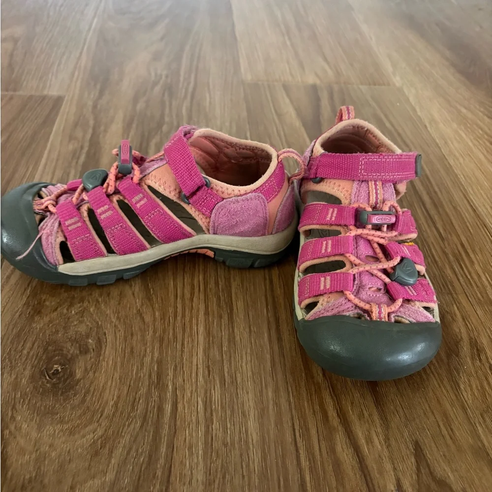 Keen Kids Pink and Gray Closed-Toe Sandals